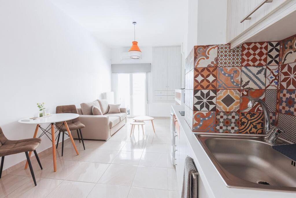 Apartment Jazzy Near Proskopon Square